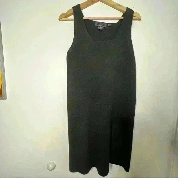 Dkny Dresses & Skirts - DKNY ESSENTIALS Black Sleeveless 100% Wool Sweater Dress